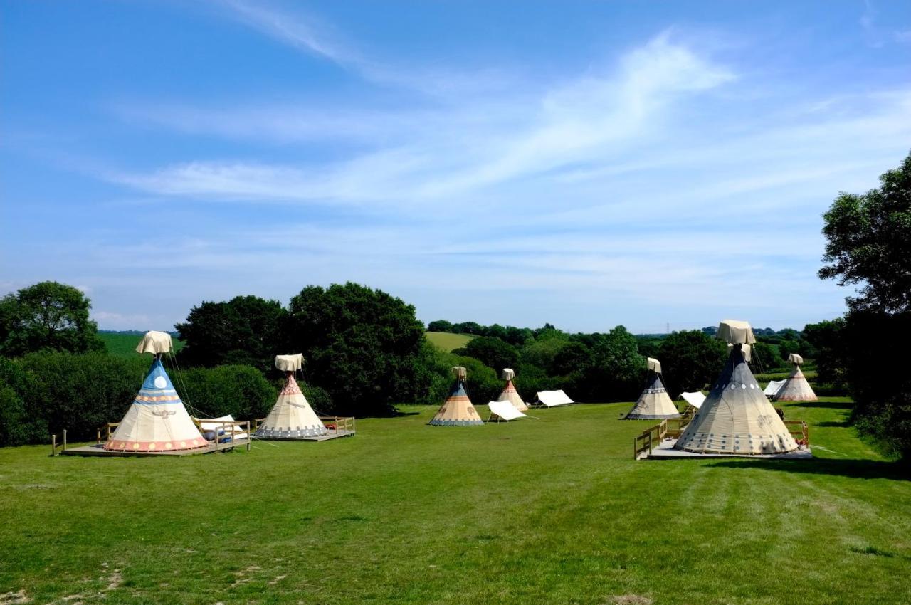 Big Sky Tipi Holidays Wartling Exterior photo